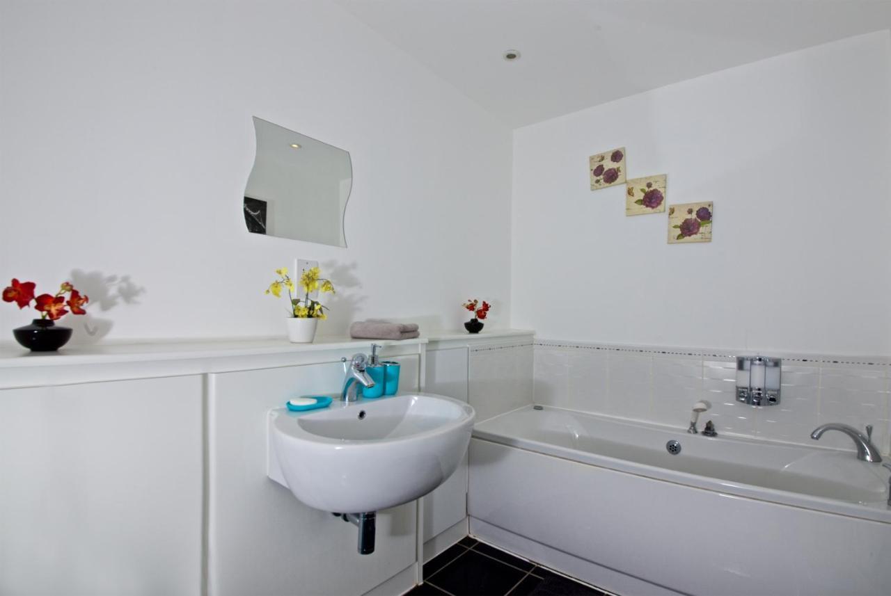 Liverpool City Stays - Economy Room - Close To Airport Ee1 Exteriör bild